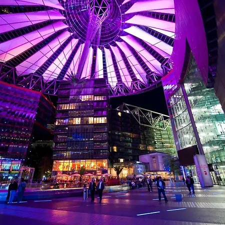 Im Sony Center Am Potsdamer Platz * Berlín