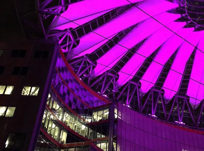 Apartament Im Sony Center Am Potsdamer Platz *